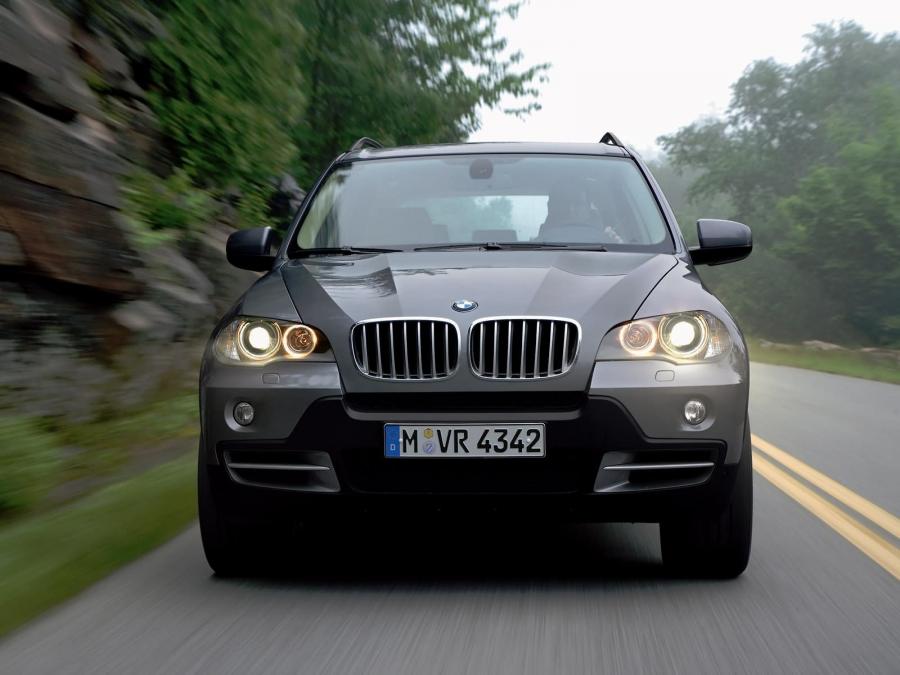  BMW X5 4.8i (E70) 2006 года  (WW) (фото 35 из 64)